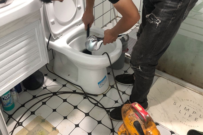 木里疏通下水道