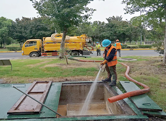 木里化油池清理